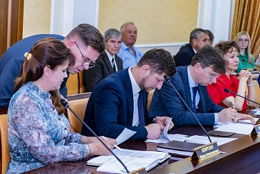 Бугурусланцам компенсируют капремонт и помогут приобрести новое жилье